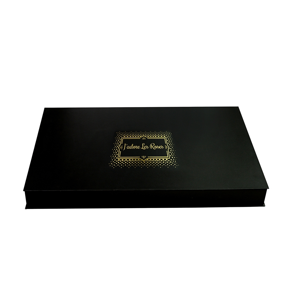 red-roses-in-black-small-signature-box-all.jpg